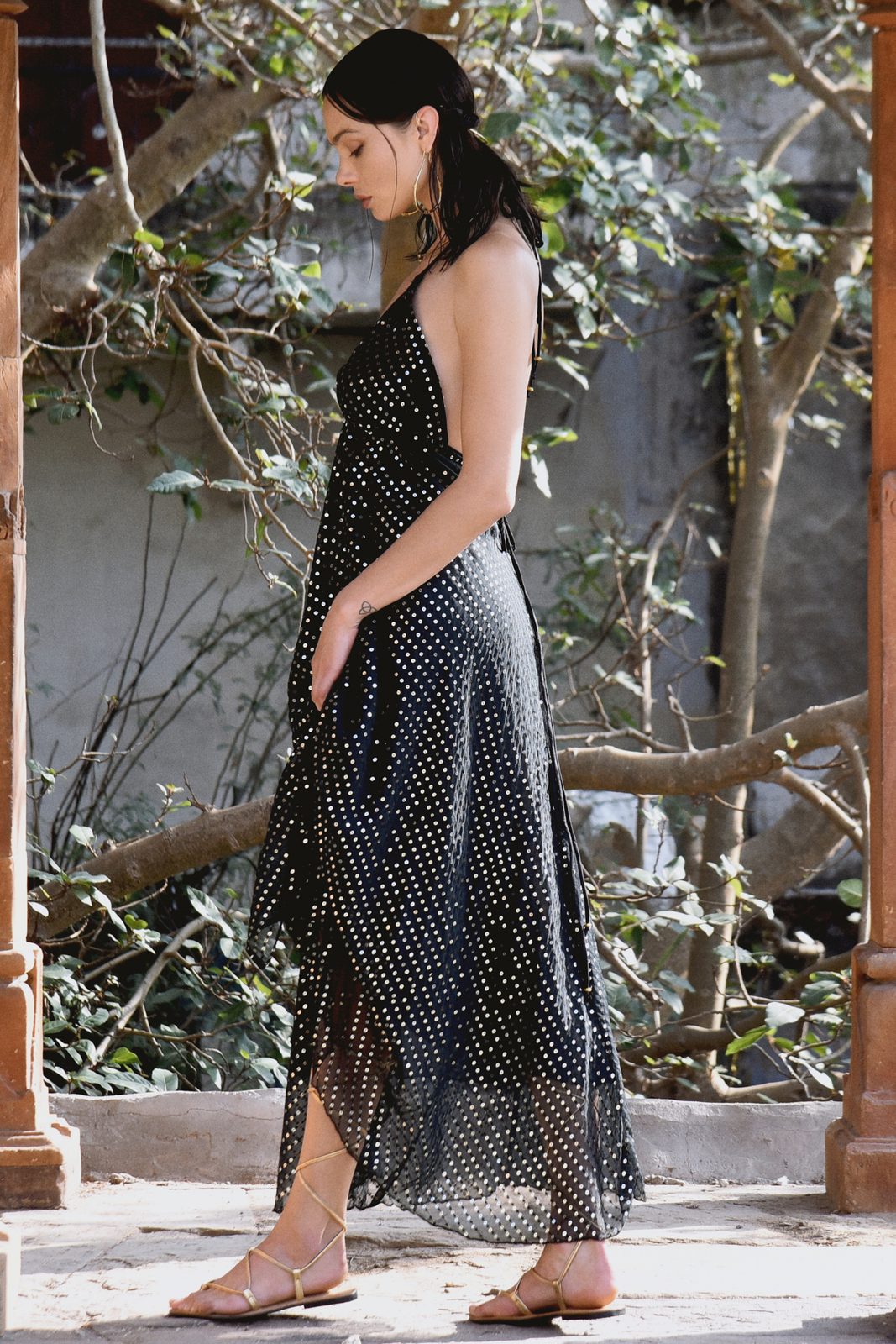 Puantiyeli Halter Şifon Maxi Elbise