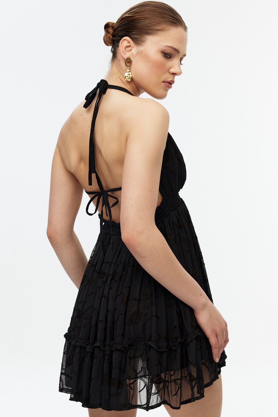 Nakış İşlemeli Halter Mini Elbise 5